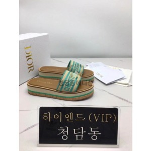 디올 슬리퍼
