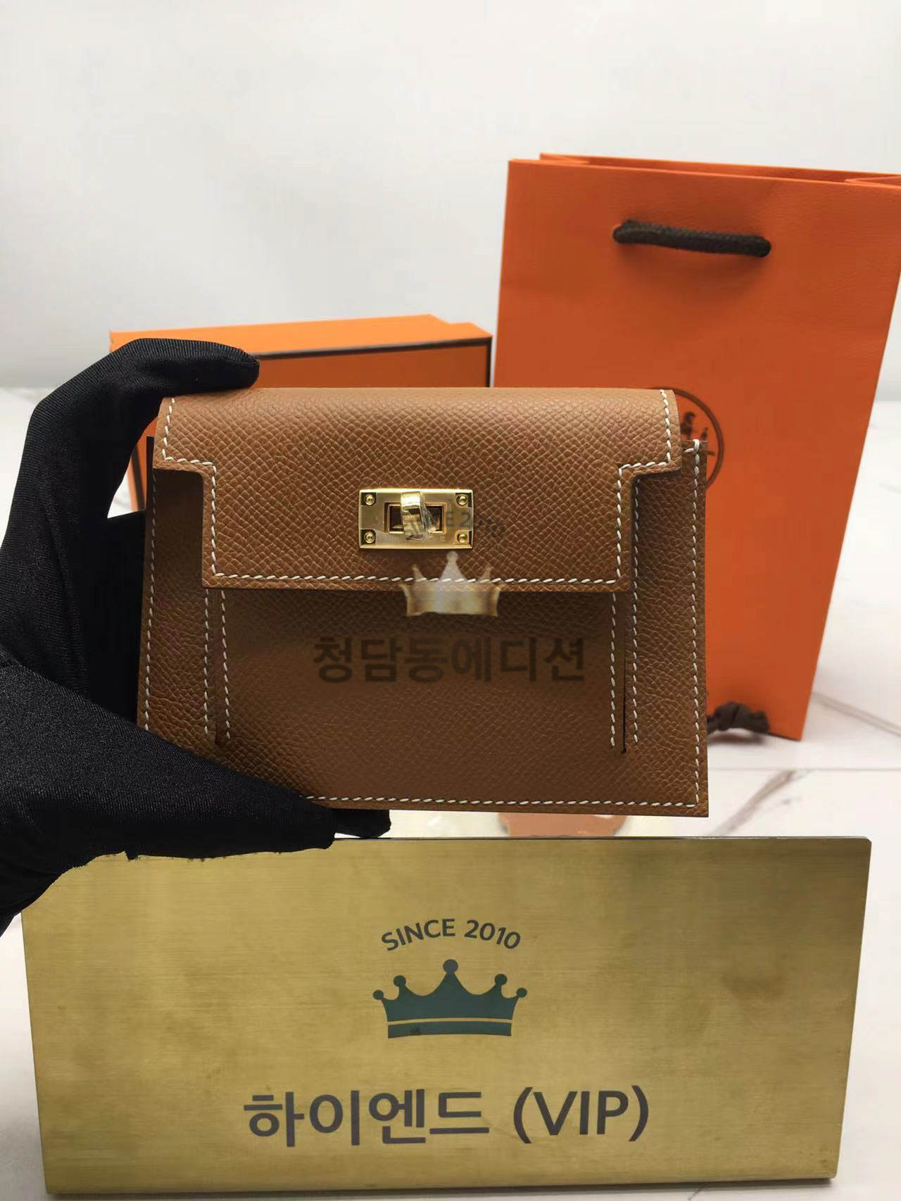 에르메스 켈리 포켓 카드지갑 (컬러 골드) (금장)