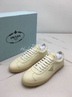 프라다 스니커즈