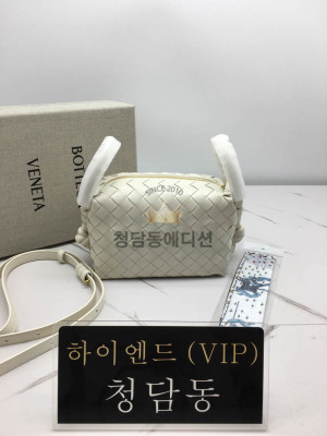 보테가베네타 탑 핸들 루프 백 796615