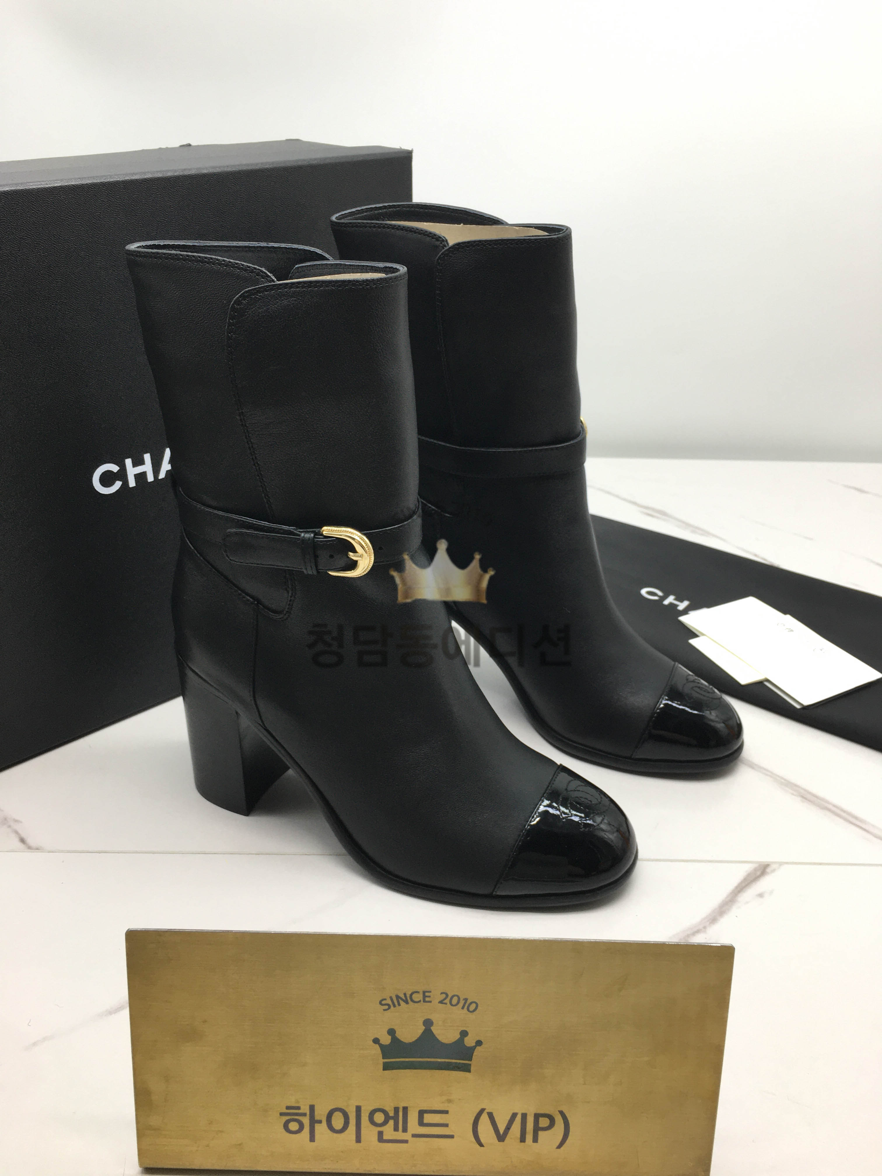 샤넬 23SS 숏 부츠