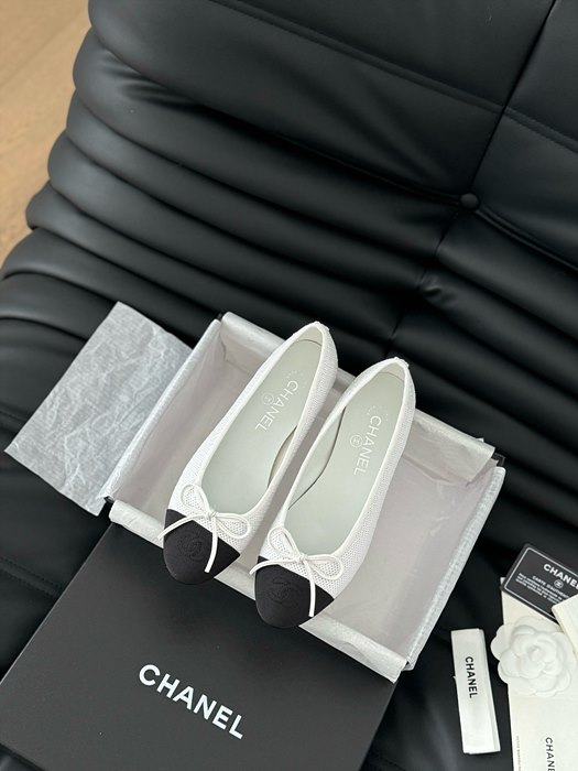 샤넬 플랫슈즈