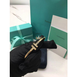 티파니 T와이어 팔찌 다이아 브레이슬릿 (컬러 로즈골드)