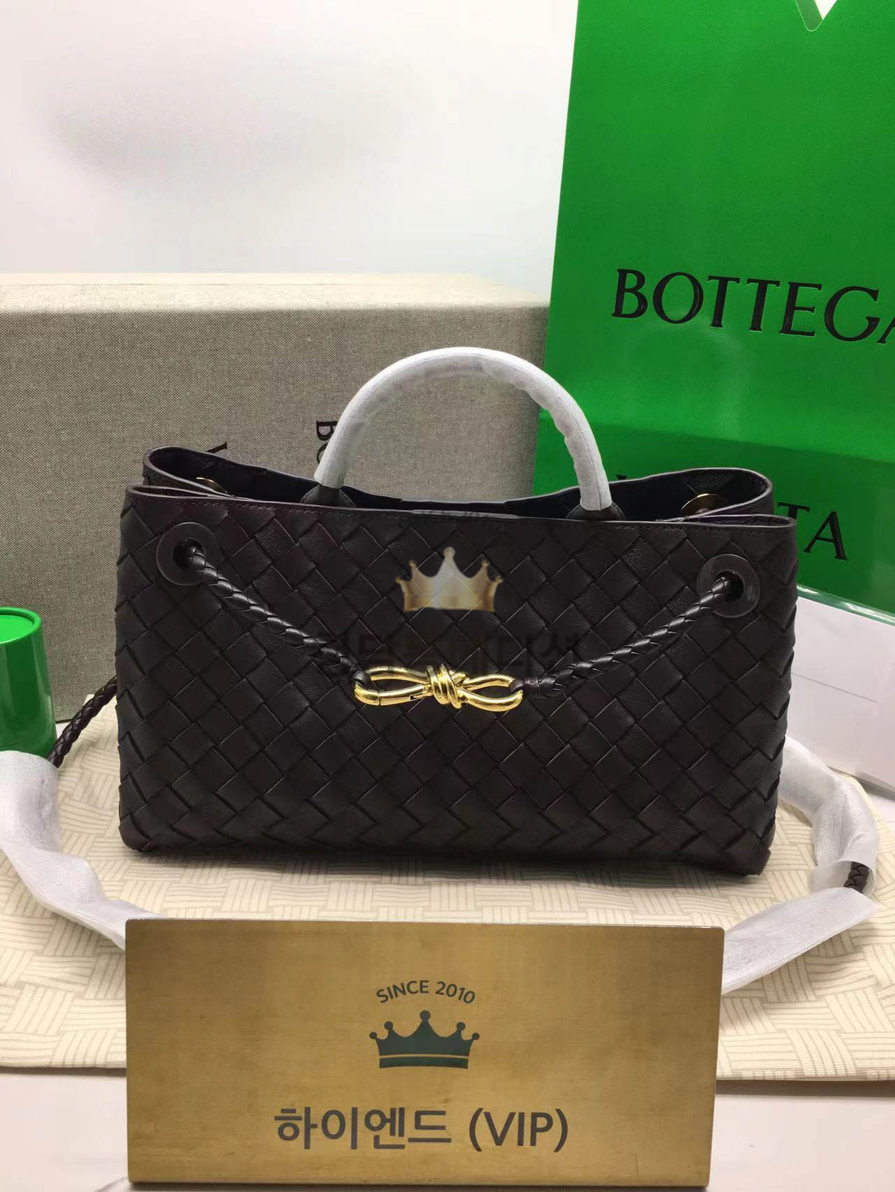 보테가베네타 23ss 안디아모 E/W 스몰 754990 (컬러 폰단트)