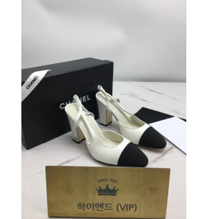 (1743172289) 샤넬 슬링백 사이즈 235 / 37