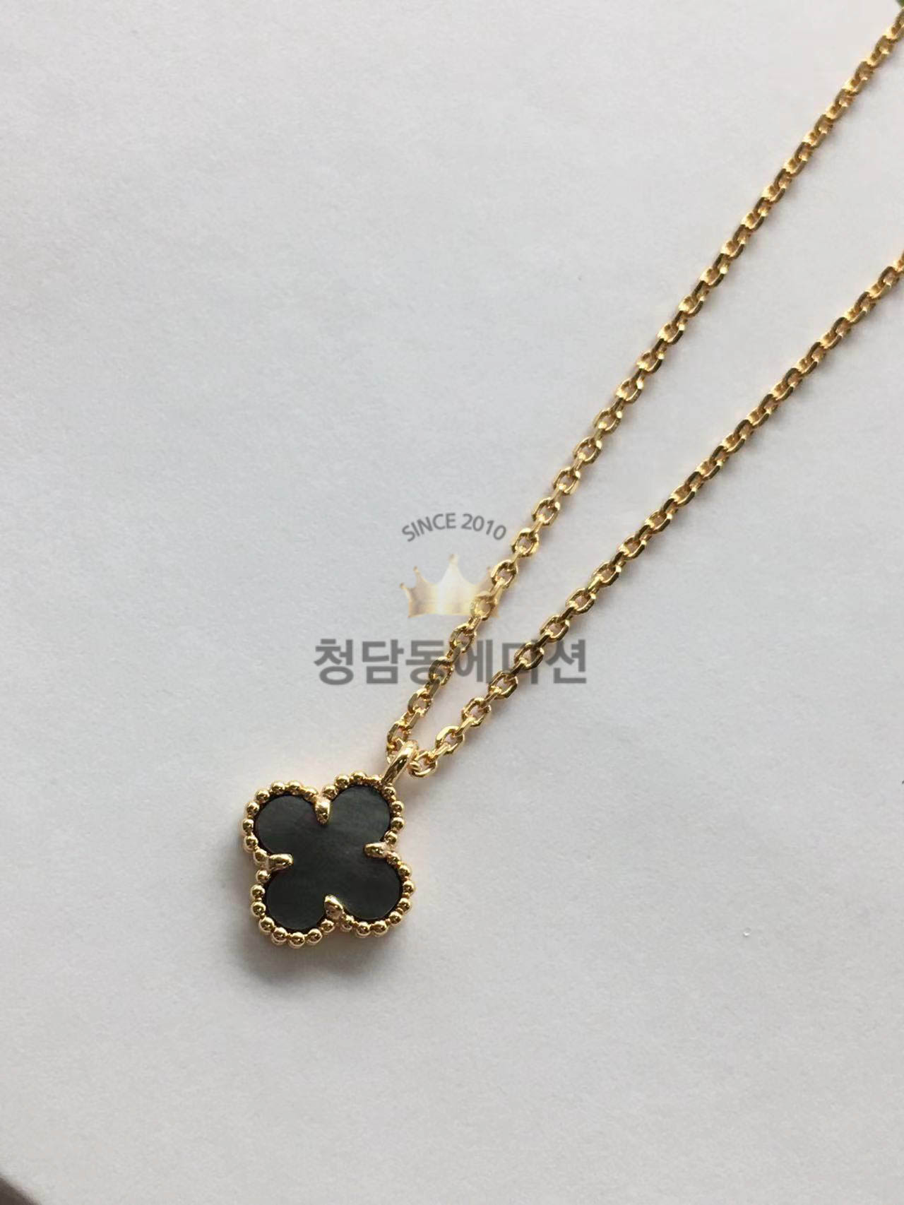 반클리프 앤 아펠 알함브라 목걸이 (스위트) (줄컬러 로즈골드) (V-gold소재)