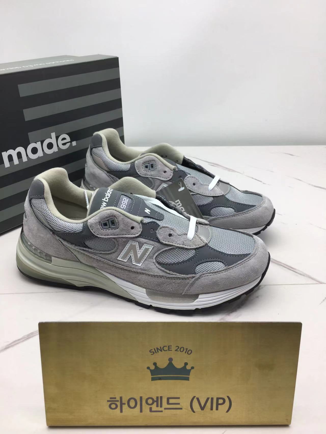 (1675141856) 뉴발란스 nb 992 스니커즈 사이즈 285 (박스파손)