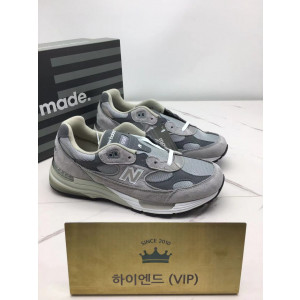 (1675141856) 뉴발란스 nb 992 스니커즈 사이즈 285 (박스파손)