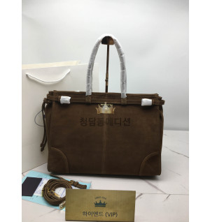 프라다 엑스트라 라지 가죽 핸드백 1BA439