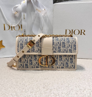 디올 30몽테인 이스트웨스트 체인백 [정품급]