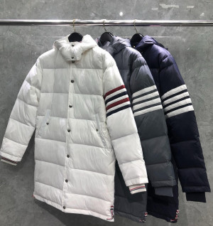 톰브라운 롱패딩 (남녀공용) (3COLOR)