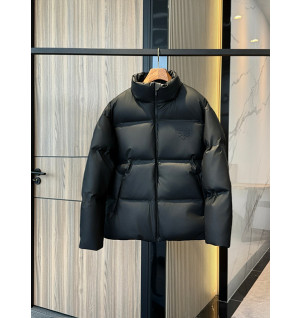 프라다 리나일론 다운 자켓 (남성용)