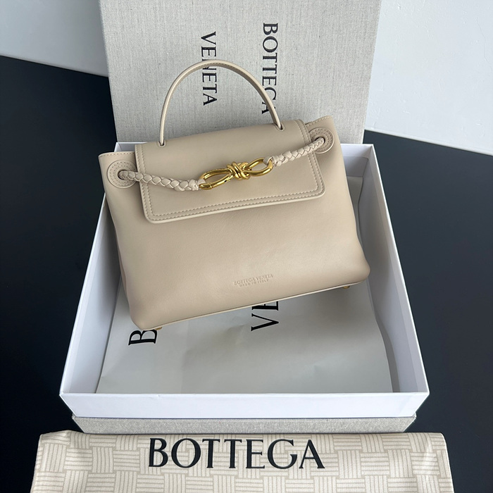 보테가베네타 스몰 차오 차오 836940