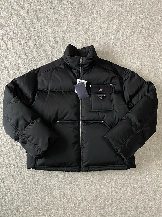 Ok(173465691) 프라다 리나일론 크롭 다운 패딩 (남녀공용) 사이즈 M
