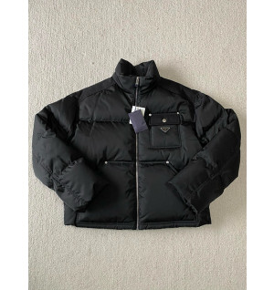 Ok(173465691) 프라다 리나일론 크롭 다운 패딩 (남녀공용) 사이즈 M