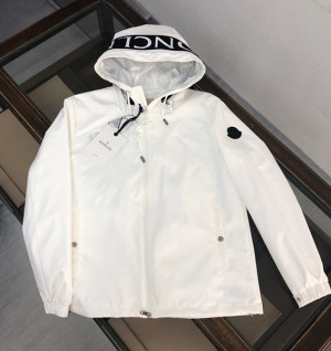 Ok(1664447722) 몽클레어 바람막이 (남성용) 컬러:화이트 / 사이즈:2XL