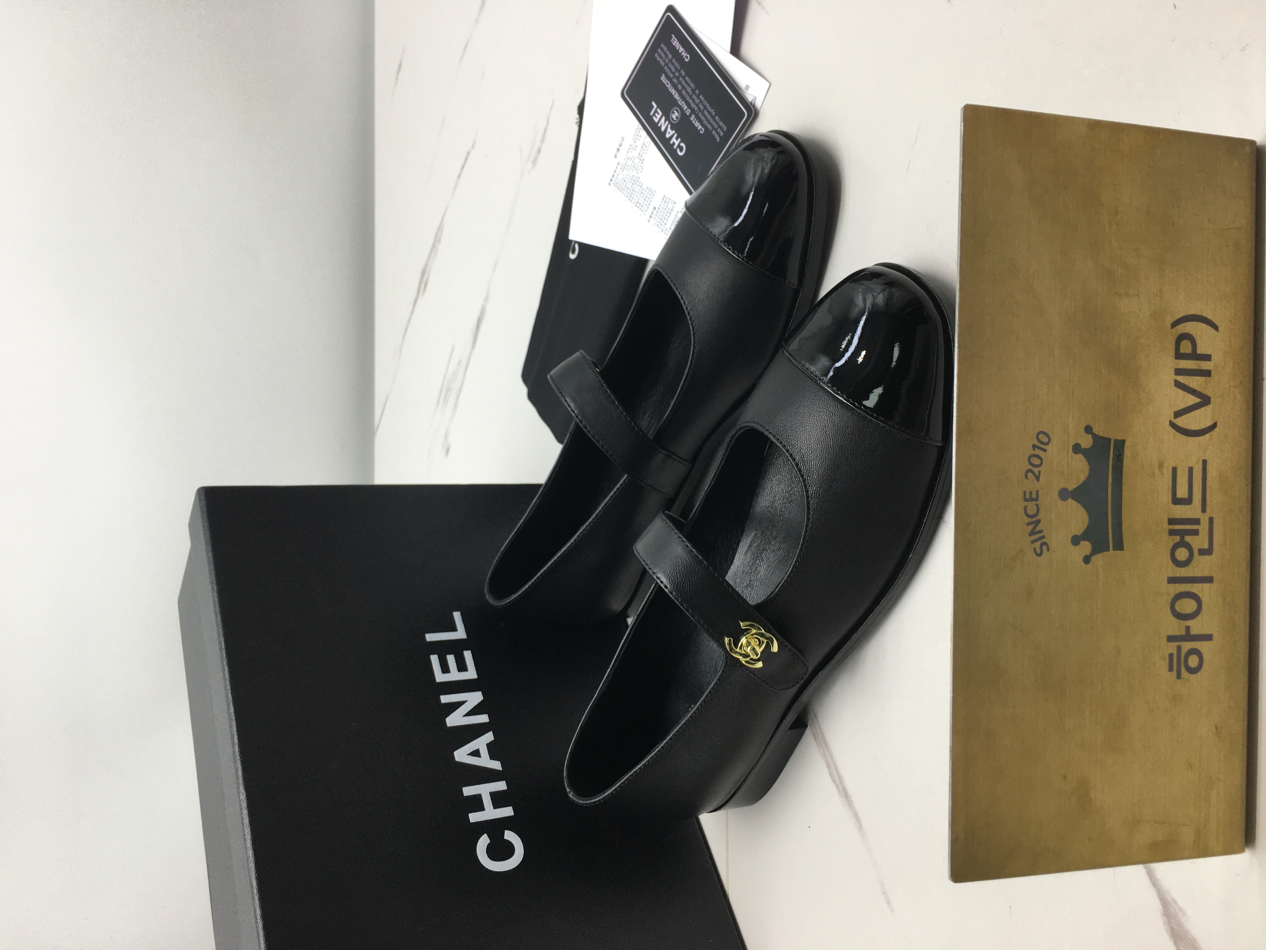 Ok(1710997146) 샤넬 턴락 메리제인 플랫 슈즈 (컬러 블랙 무광) 사이즈:245~250/39