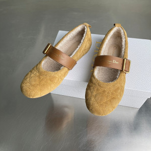 디올 알프스 프로스트 발레 플랫