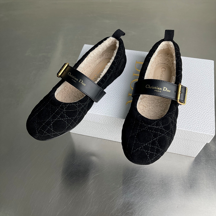 디올 알프스 프로스트 발레 플랫