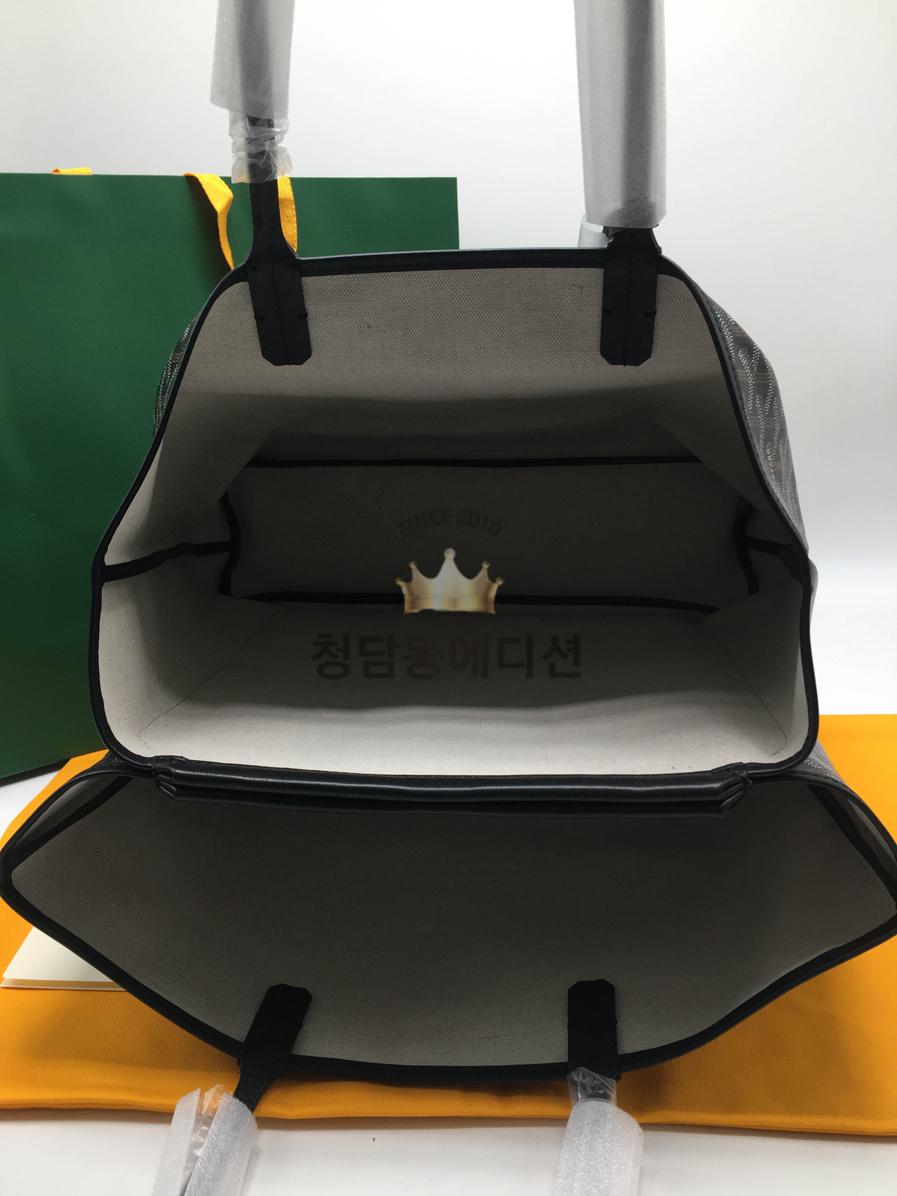 고야드 이사벨 클래식 스페셜 컬러 토트백 PM (컬러 블랙)