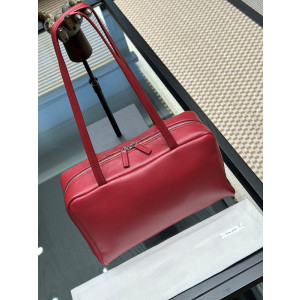 더 로우 아스트라 볼링백 나파 풀 램스킨레더