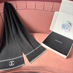 샤넬 CC 로고 니트 머플러