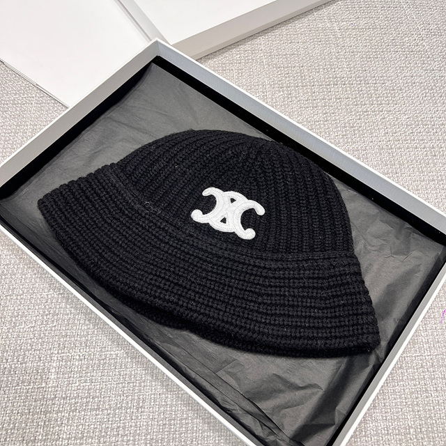 셀린느 트리오페 캐시미어 3종 비니 & 머플러