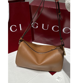 구찌 하프 홀스빗 레더 미디엄 숄더백 860787