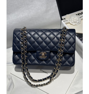 샤넬 클래식 램스킨 미디움 25.5cm