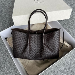 보테가베네타 피나코테카 백 미디움 817116 (컬러 폰단트)