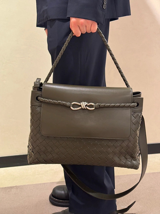 보테가베네타 라지 안디아모 메신저 805969